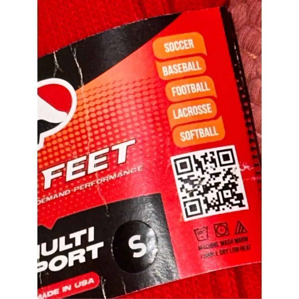 NEW WITH TAGS PRO FEET women toe socks size Small 7-9 RED MADE IN USA SPORTS SOC